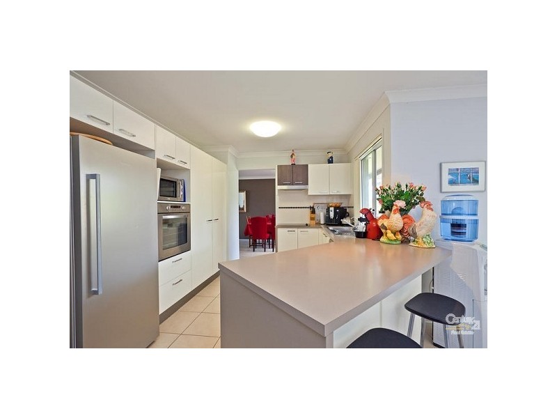 31 Aqua Crescent, Redland Bay QLD 4165