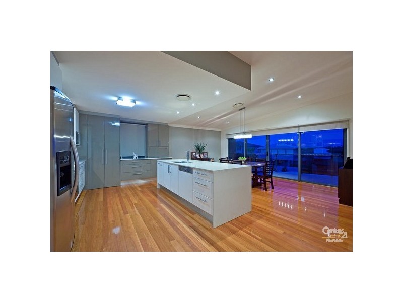 13 Sandune Place, Thornlands QLD 4164