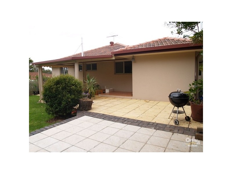 33 Russell Street, Cleveland QLD 4163