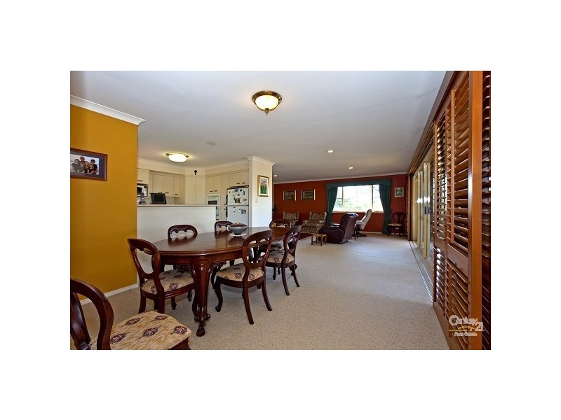 13 John Samuel Place, Ormiston QLD 4160