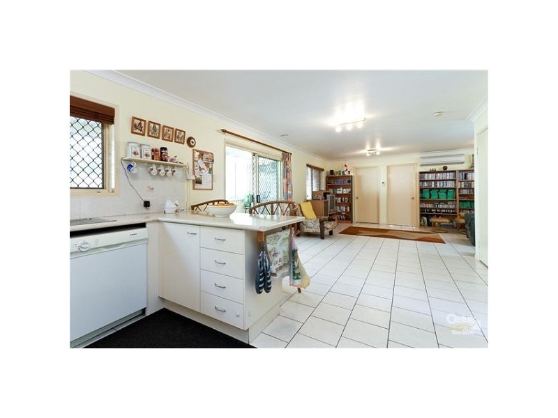 7 Rosewood Street, Birkdale QLD 4159