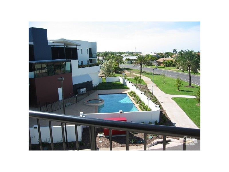 Unit 54 Raby Bay Villas   Masthead Drive, Raby Bay QLD 4163