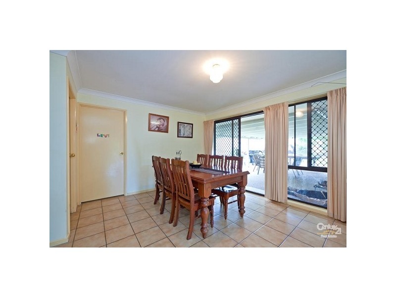 18 Lyndon Road, Capalaba QLD 4157