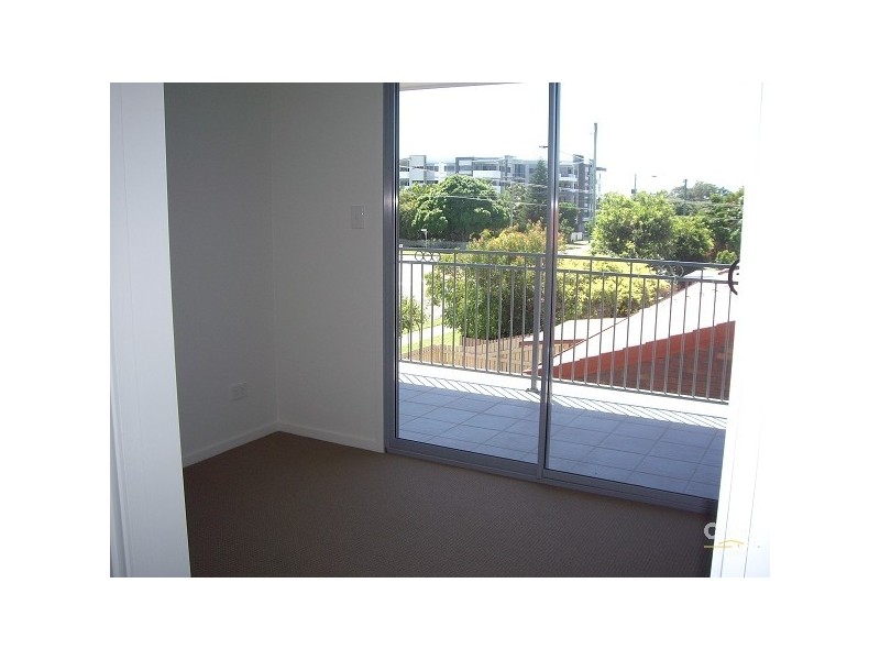 139 Middle Street, Cleveland QLD 4163