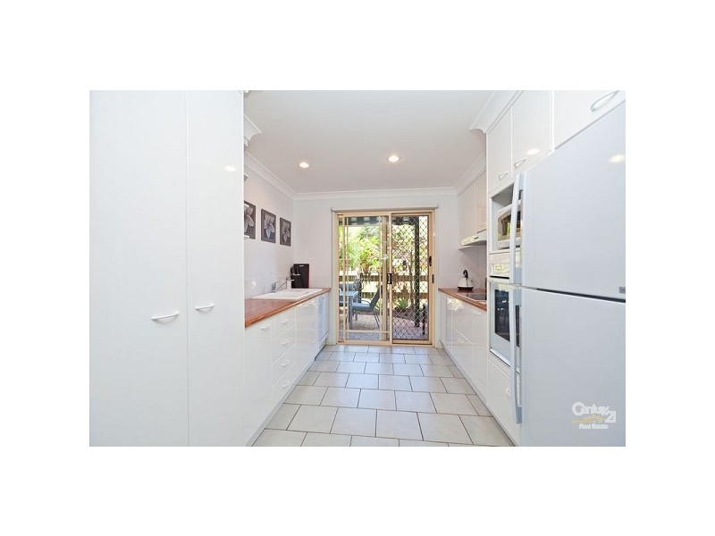 12/127 Shore Street North, Cleveland QLD 4163