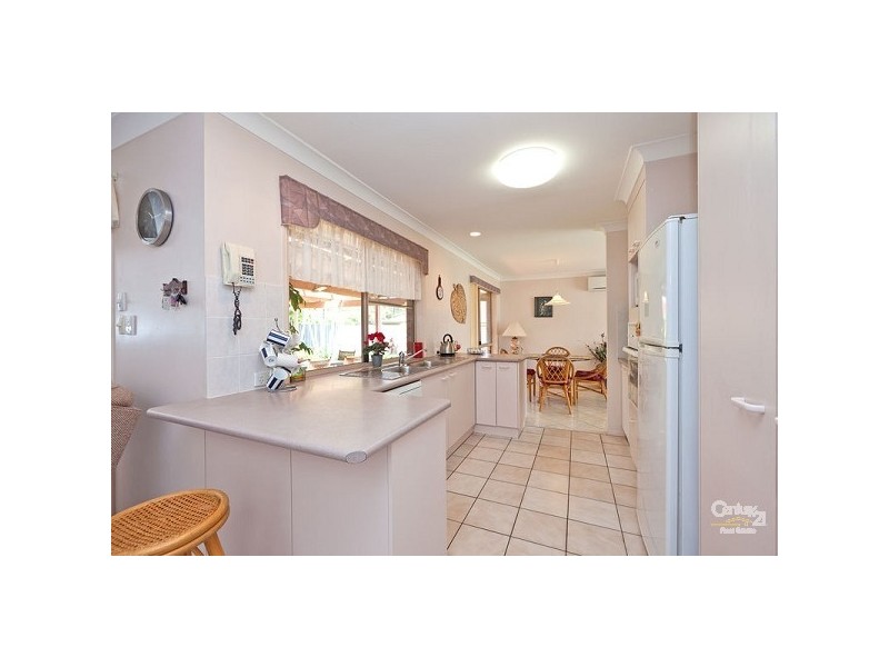 15 Riley Drive, Capalaba QLD 4157