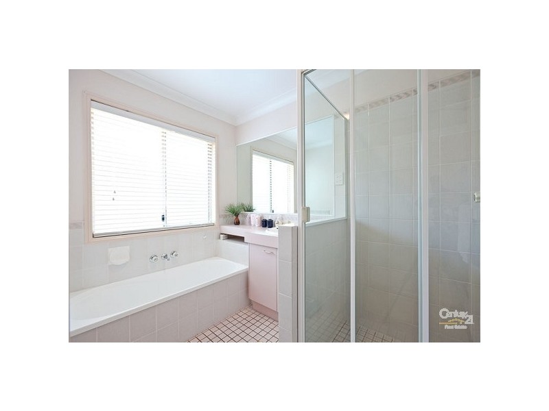 15 Riley Drive, Capalaba QLD 4157