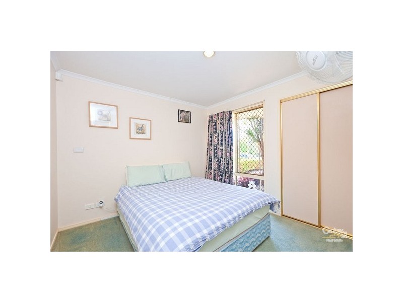 64 School Road, Victoria Point QLD 4165