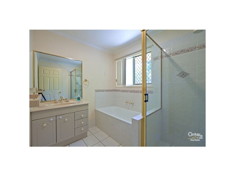 64 School Road, Victoria Point QLD 4165