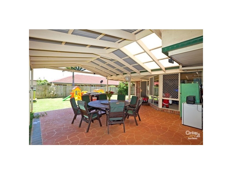 64 School Road, Victoria Point QLD 4165