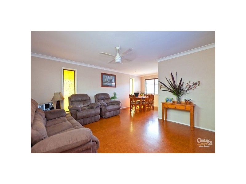 137 Dart Street, Redland Bay QLD 4165