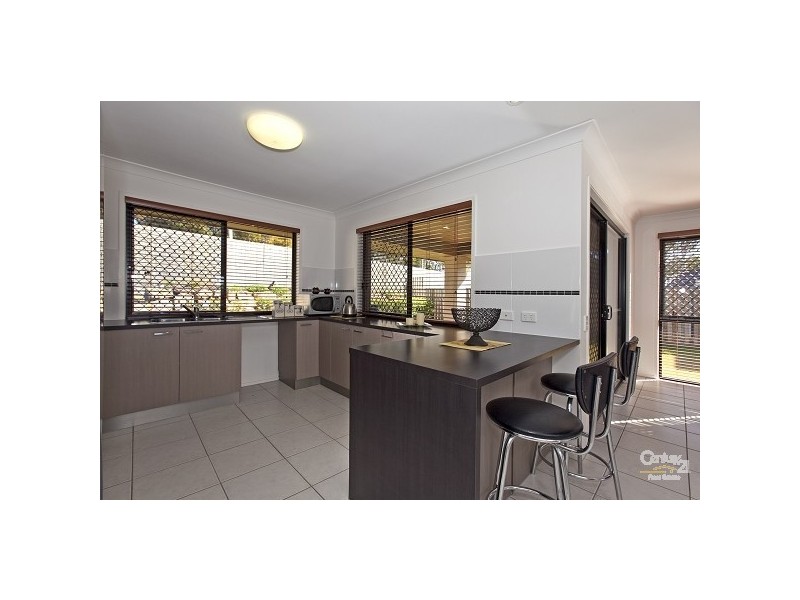 23 Aqua Cr, Redland Bay QLD 4165