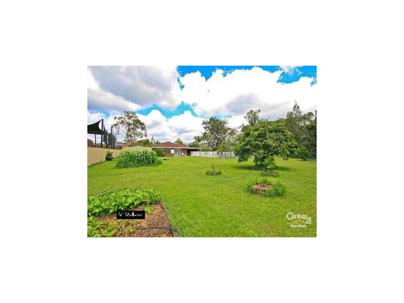31 Whitehall Ave, Birkdale QLD 4159