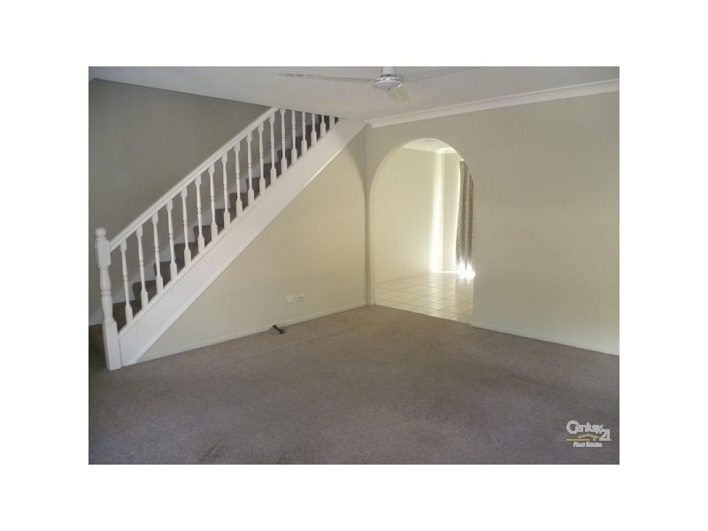 1/32 Holland Cr, Capalaba QLD 4157