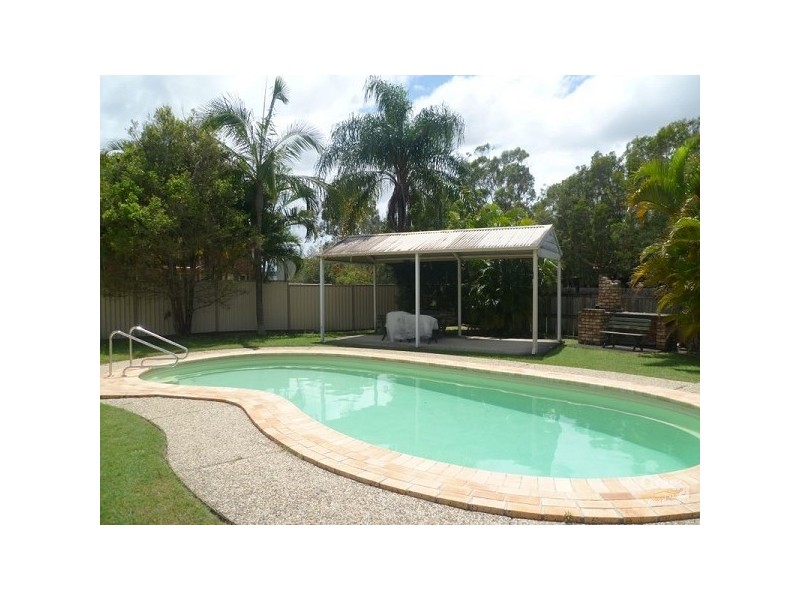 1/32 Holland Cr, Capalaba QLD 4157