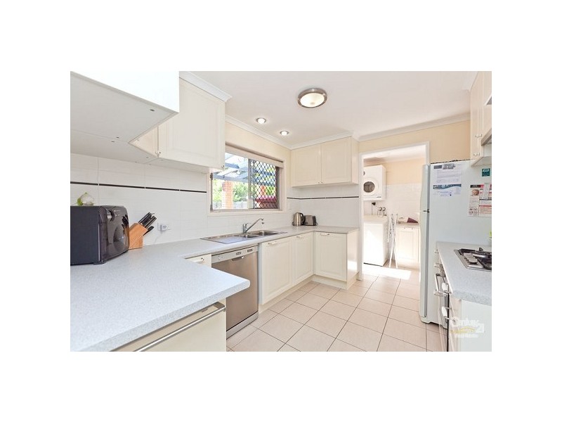 24 Abbotsleigh Street, Thornlands QLD 4164