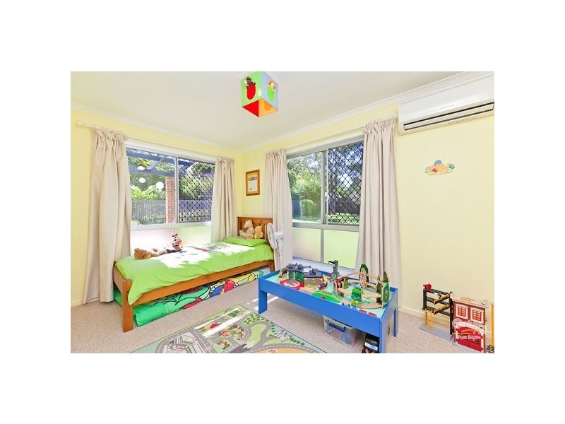 24 Abbotsleigh Street, Thornlands QLD 4164