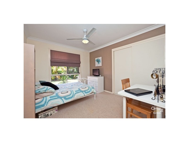 15 Lamb Close, Victoria Point QLD 4165