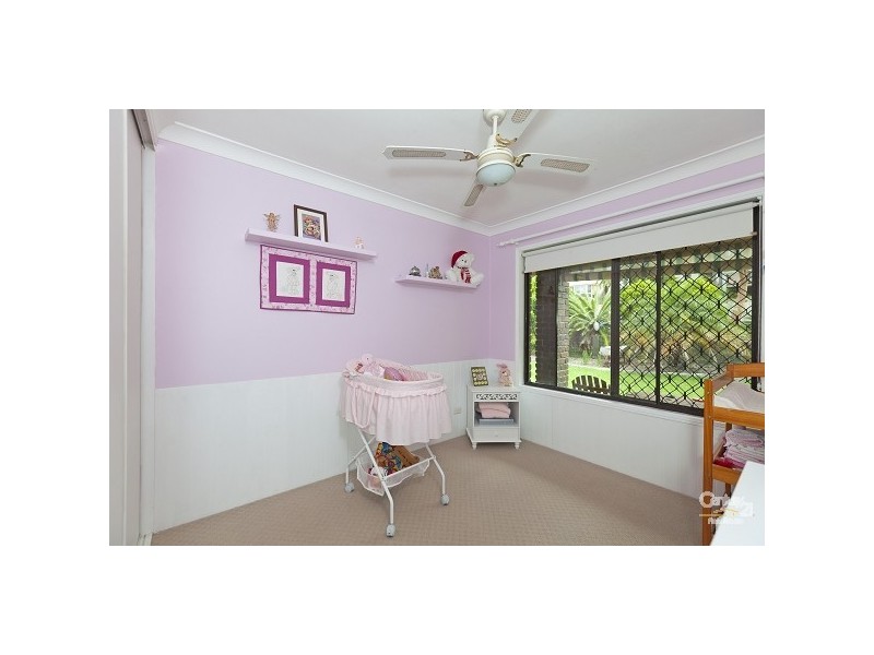 33 Ferndown St, Alexandra Hills QLD 4161