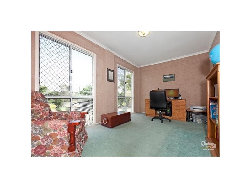 33 Ferndown St, Alexandra Hills QLD 4161