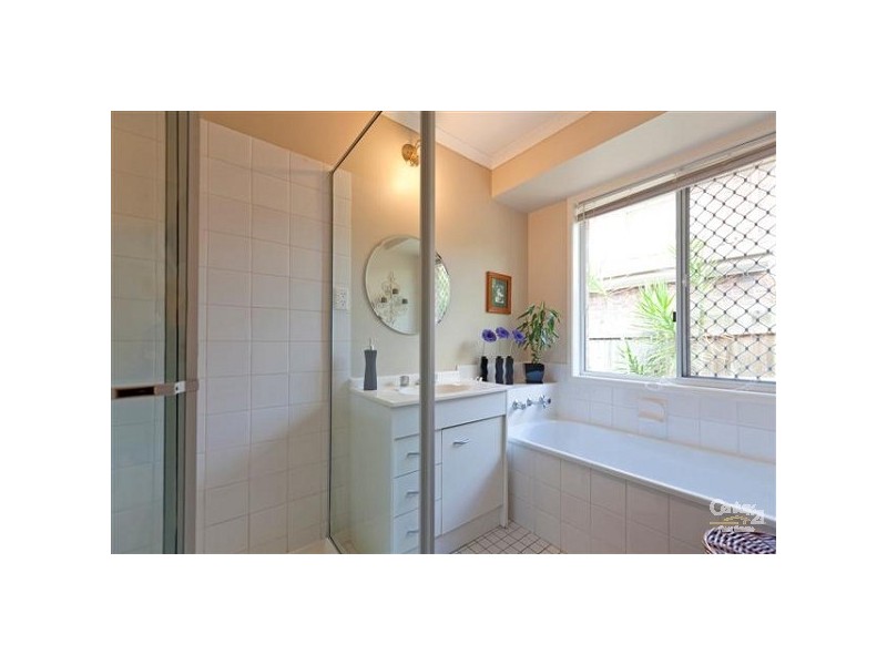 33 Ferndown St, Alexandra Hills QLD 4161