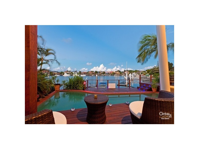 1 Carling Court, Raby Bay QLD 4163