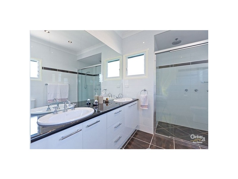 23 Chardonnay Court, Thornlands QLD 4164