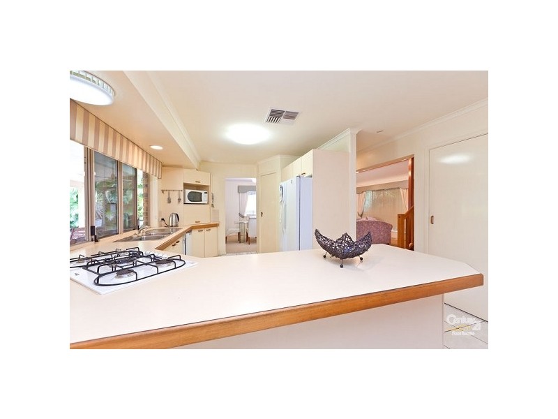 18 Barber Drv, Capalaba QLD 4157