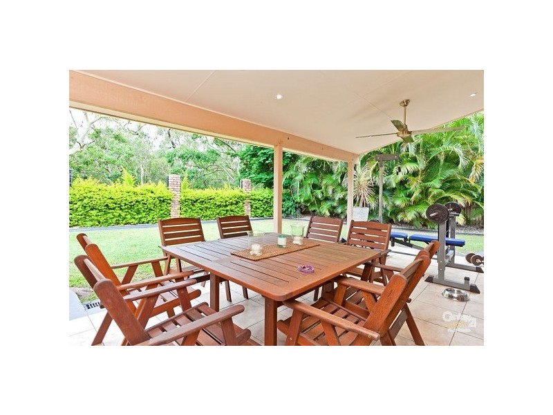 18 Barber Drv, Capalaba QLD 4157