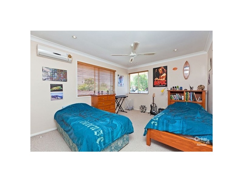 12 Silvara Circuit, Capalaba QLD 4157