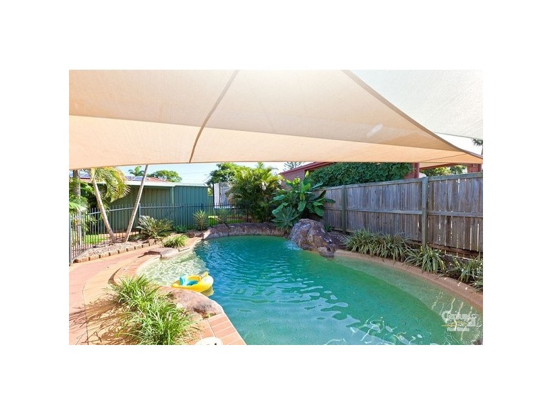 12 Hope Street, Ormiston QLD 4160