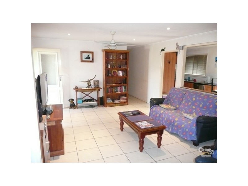 26 Queens Court Rd, Alexandra Hills QLD 4161