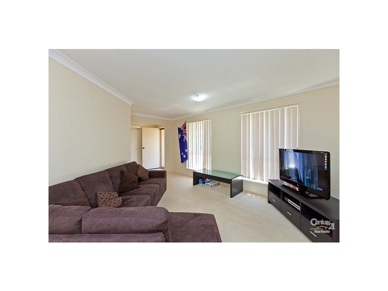 8 Coral Close, Birkdale QLD 4159