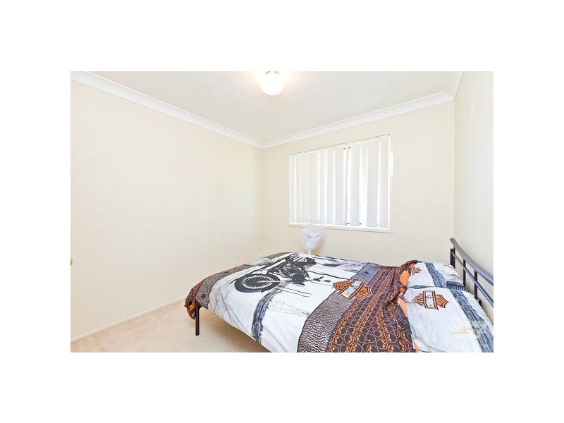 8 Coral Close, Birkdale QLD 4159