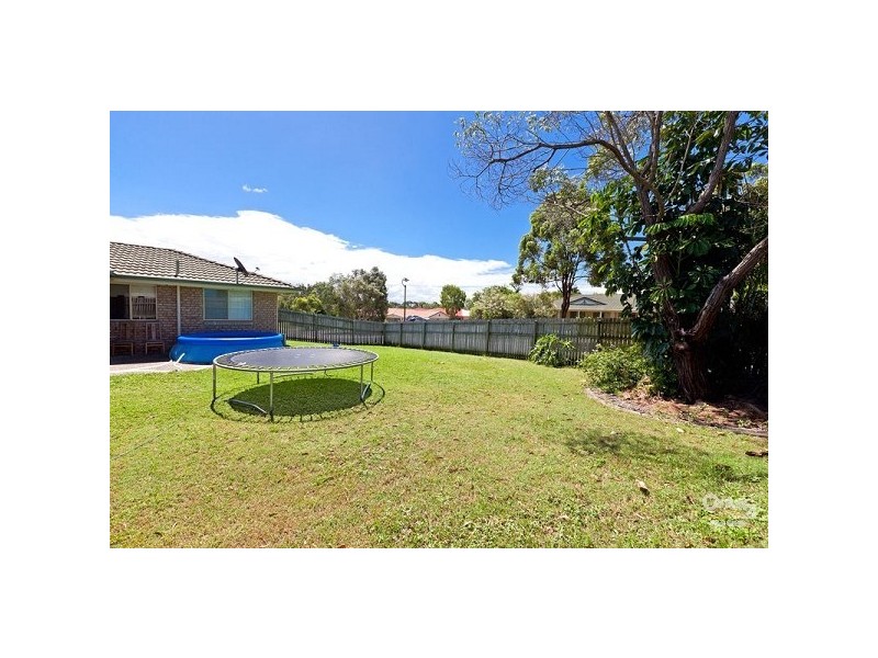 8 Coral Close, Birkdale QLD 4159