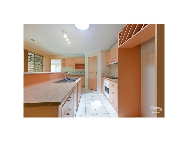 6 Opal Crt, Alexandra Hills QLD 4161
