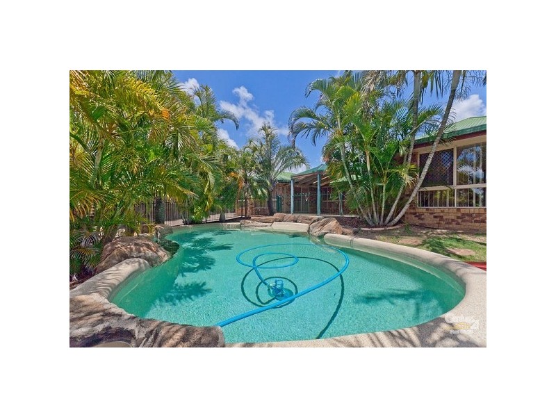 6 Opal Crt, Alexandra Hills QLD 4161