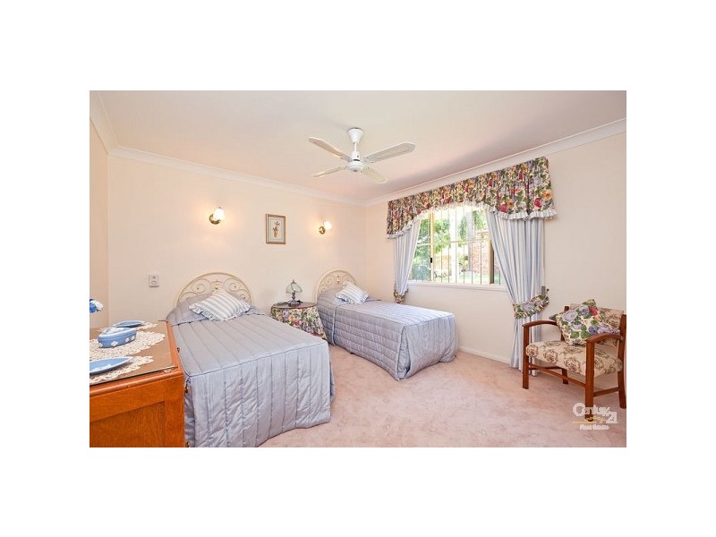 56 Long St, Cleveland QLD 4163