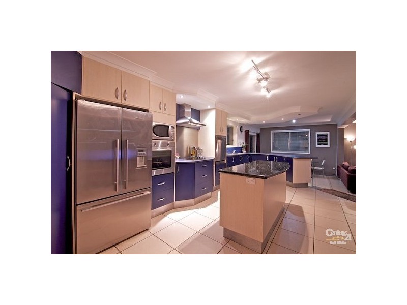 9 Hilliard Street, Ormiston QLD 4160