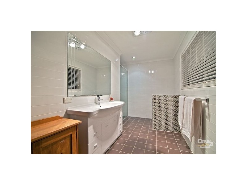 9 Hilliard Street, Ormiston QLD 4160