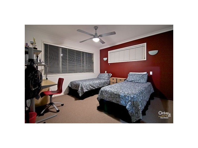 9 Hilliard Street, Ormiston QLD 4160