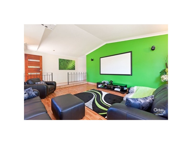 1 Riley Drive, Capalaba QLD 4157
