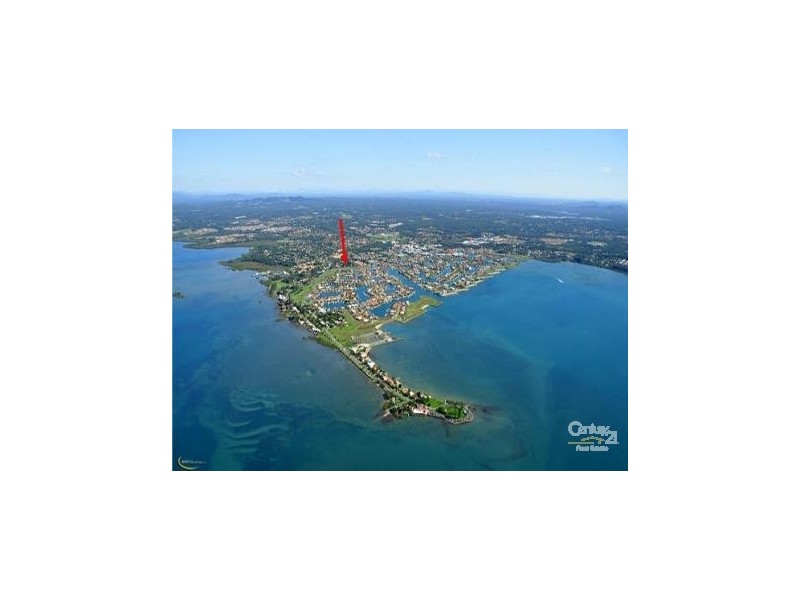 7-13 Shore St East, Cleveland QLD 4163