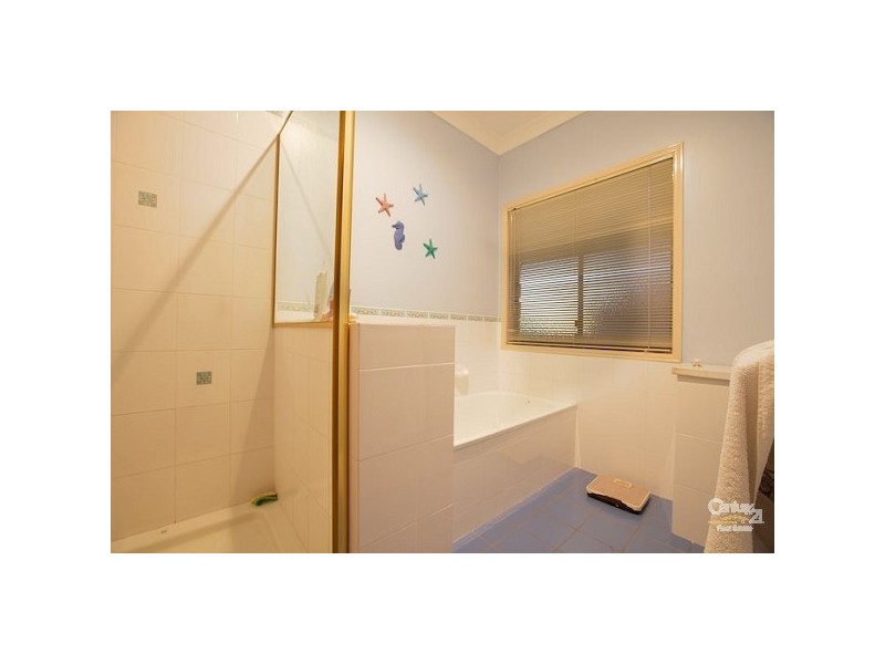 21 Prunda Cct, Wellington Point QLD 4160