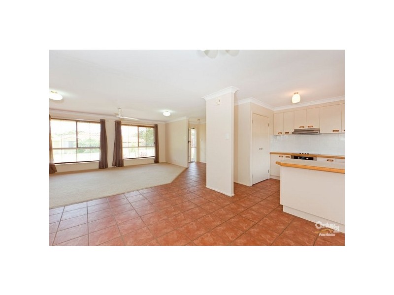 1 Fanfare Place, Capalaba QLD 4157