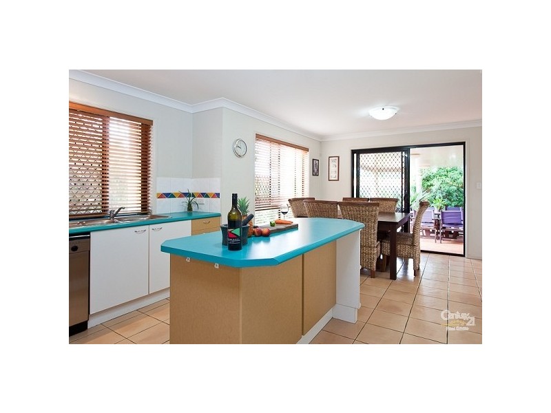 30 Juanita St, Birkdale QLD 4159