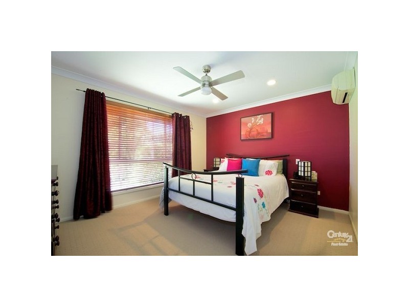 11 Silvara Circuit, Capalaba QLD 4157