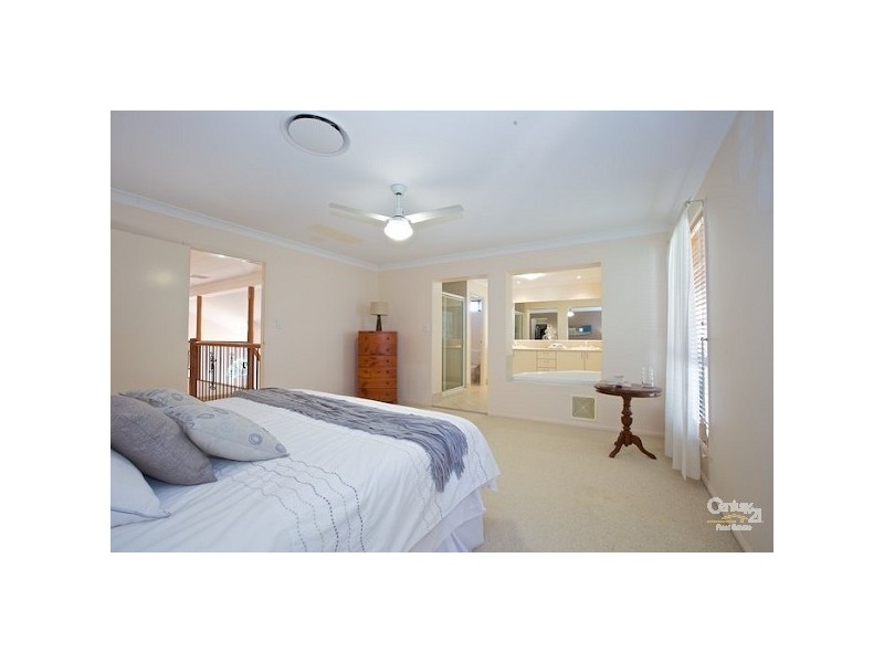 22 Archer Place, Wellington Point QLD 4160