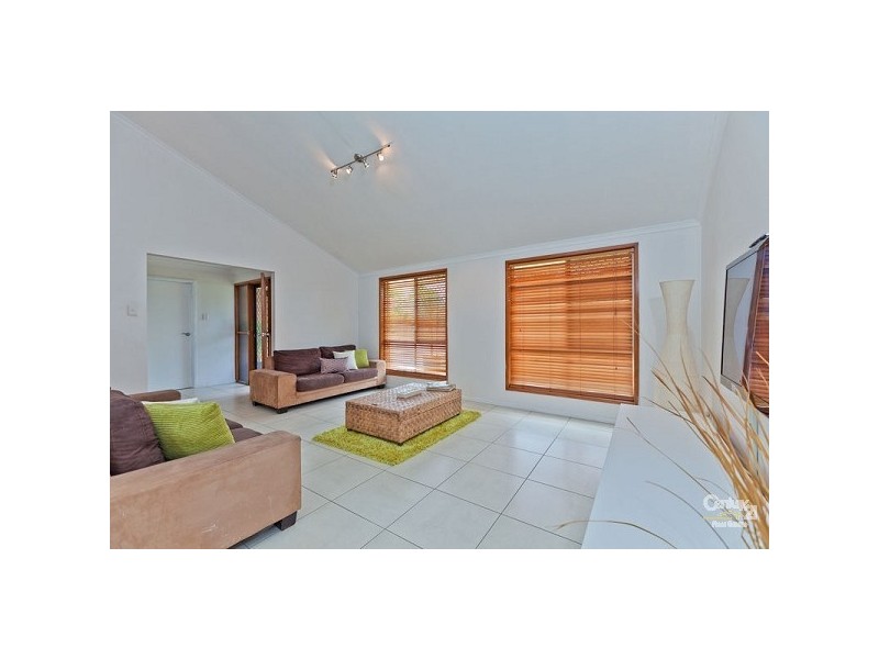 65 Moselle Drive, Thornlands QLD 4164