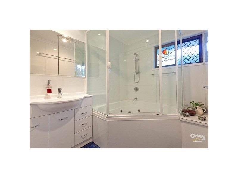 83 Wynyard Street, Cleveland QLD 4163